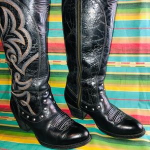 Woman’s Ariat Western Boot